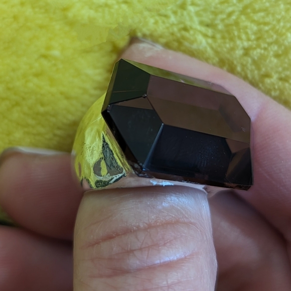 🌟3/$20🌟 Woman's Statement Ring - Picture 6 of 6